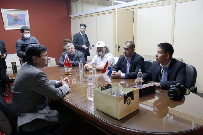 Relaciones_Exteriores_04_850