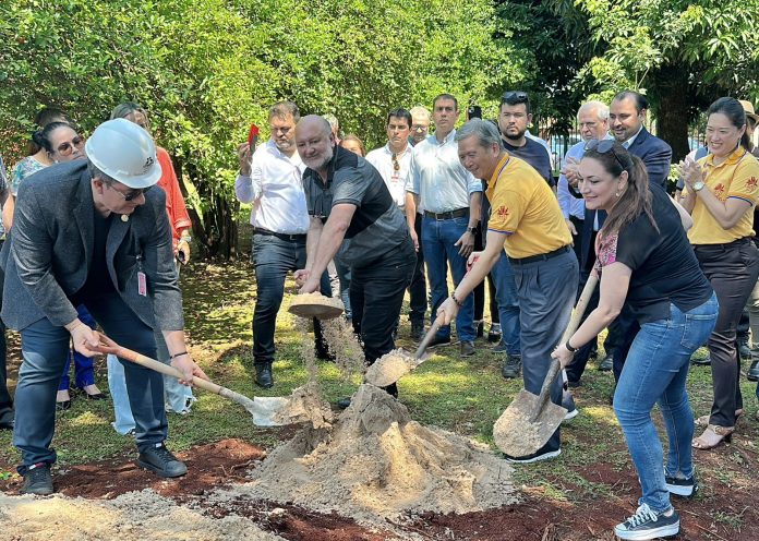 palada inicial albergue para madres