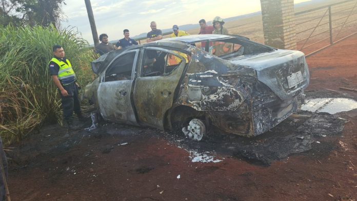 vehiculo incinerado1