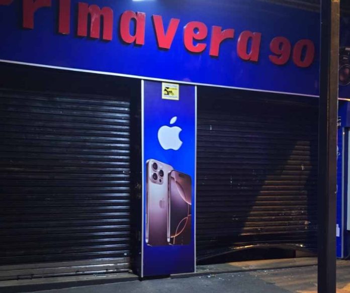 D8D22578-5C92-442C-BC08-0A7ECD42C512