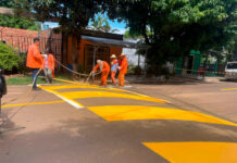 Avanzan obras viales con nuevos asfaltados y mejoras en barrios