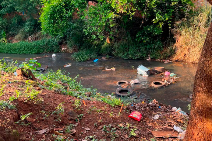 arroyo_contaminado